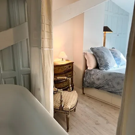 Mas Provençal D'exception Avec - Terrasse 130 M2 - Parking Privé Et à Pied - Départ Des Gorges De L'ardèche