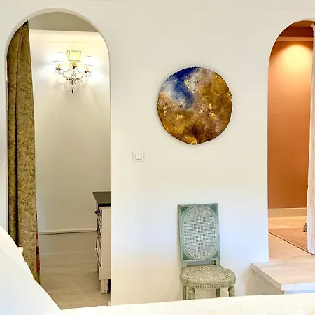 Mas Provençal D'exception Avec - Terrasse 130 M2 - Parking Privé Et à Pied - Départ Des Gorges De L'ardèche *